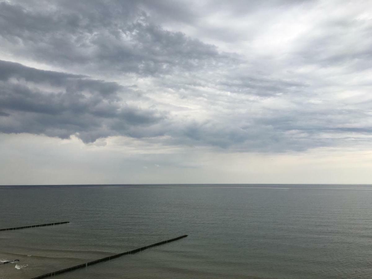 Superior Cliff Apartment Ustronie Morskie Bagian luar foto