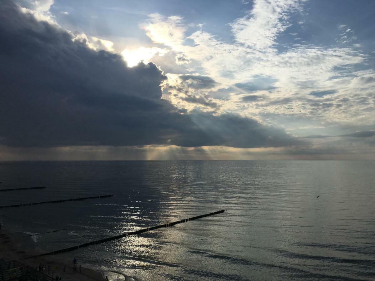 Superior Cliff Apartment Ustronie Morskie Bagian luar foto